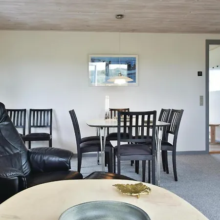 3 Bedroom Cozy In Hvide Sande *