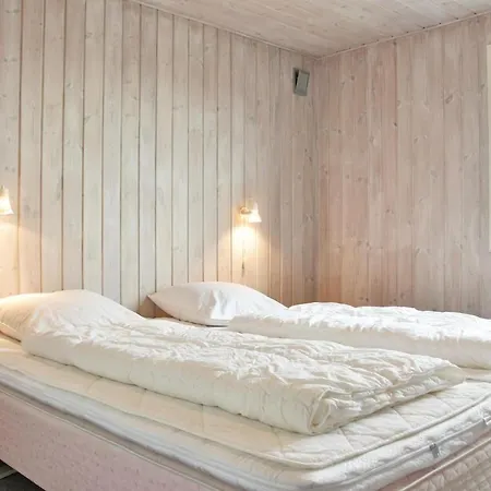 Ferienhaus 3 Bedroom Cozy In Hvide Sande *