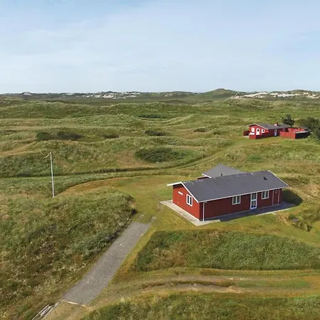 3 Bedroom Cozy In Hvide Sande Hébergement de vacances